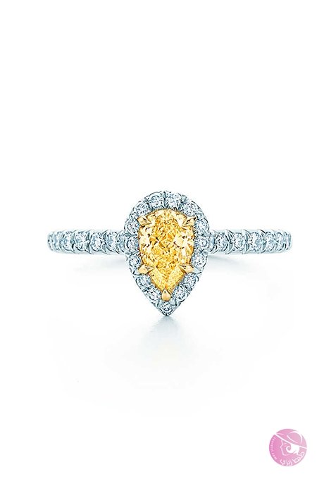 pear-shaped-engagement-ring-tiffany-soleste