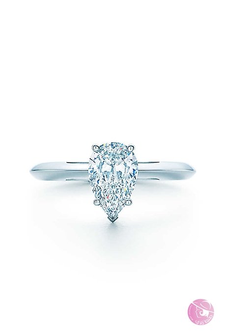 pear-shaped-engagement-ring-tiffany-solitaire