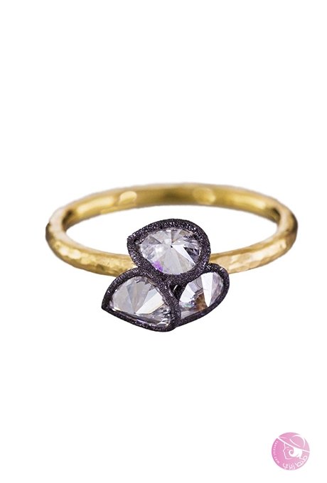 pear-shaped-engagement-ring-todd-pownell