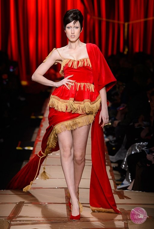 ef30c0b9-d663-4f0b-961a-56adaae767dc