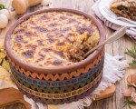 طاجن شعرية بالسجق